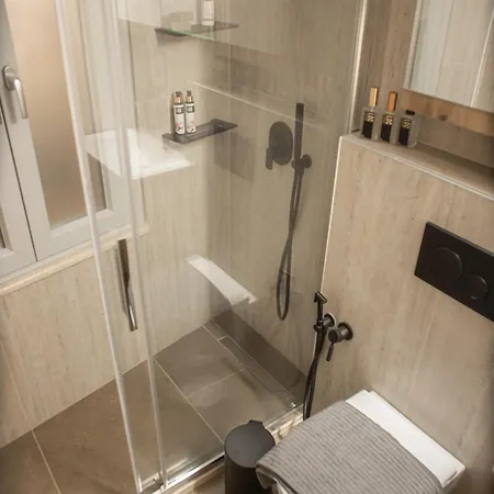 The Hidden Passage By Loc Hospitality Apartamento *
